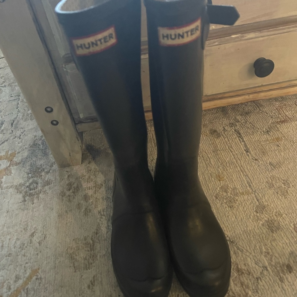 Hunter rain boots tall
